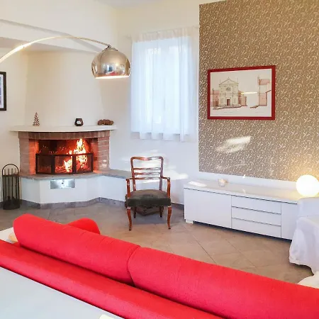 Di Sara By Interhome